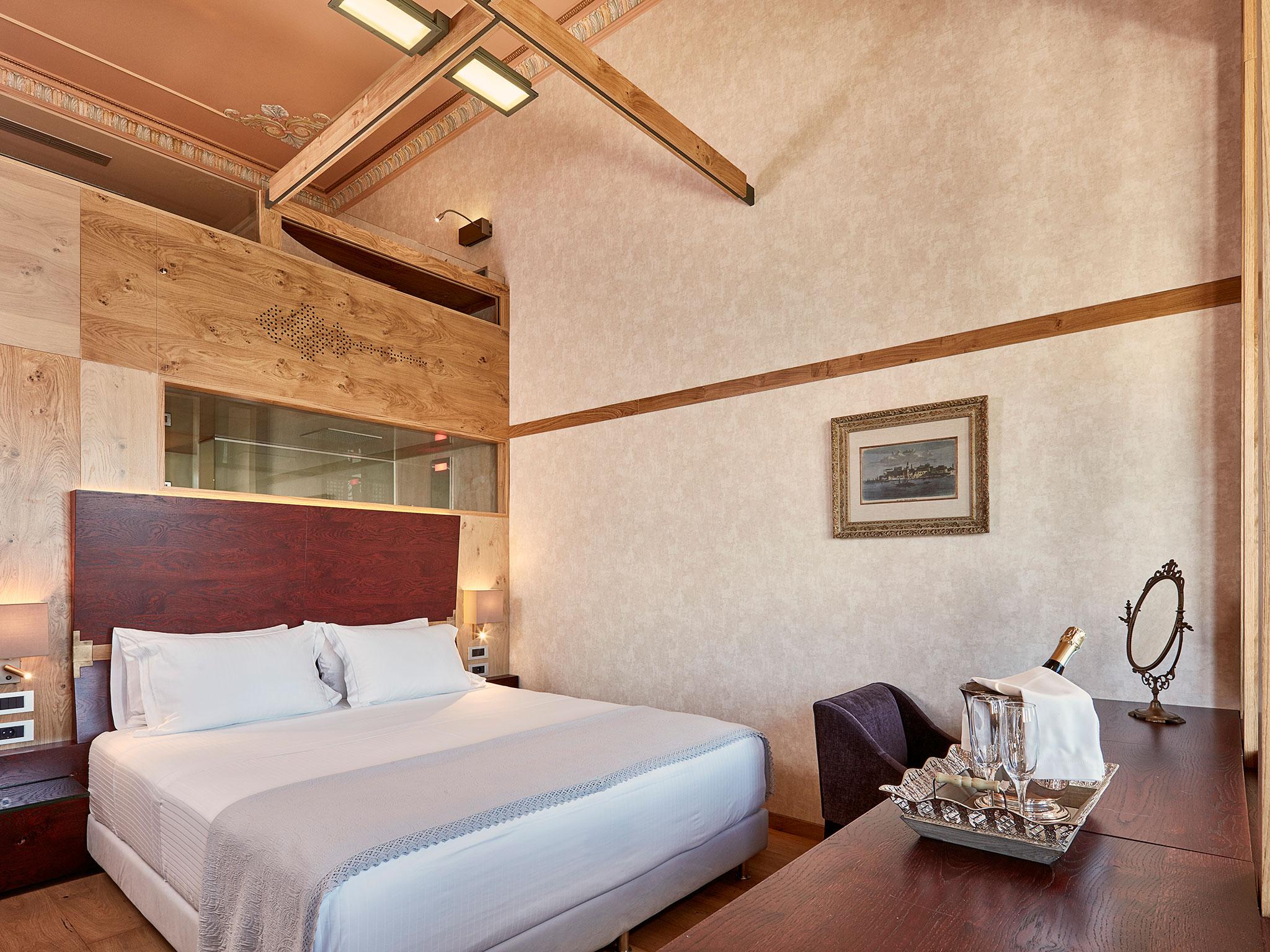Domus Renier Boutique Hotel (Adults Only) Ханя Екстериор снимка