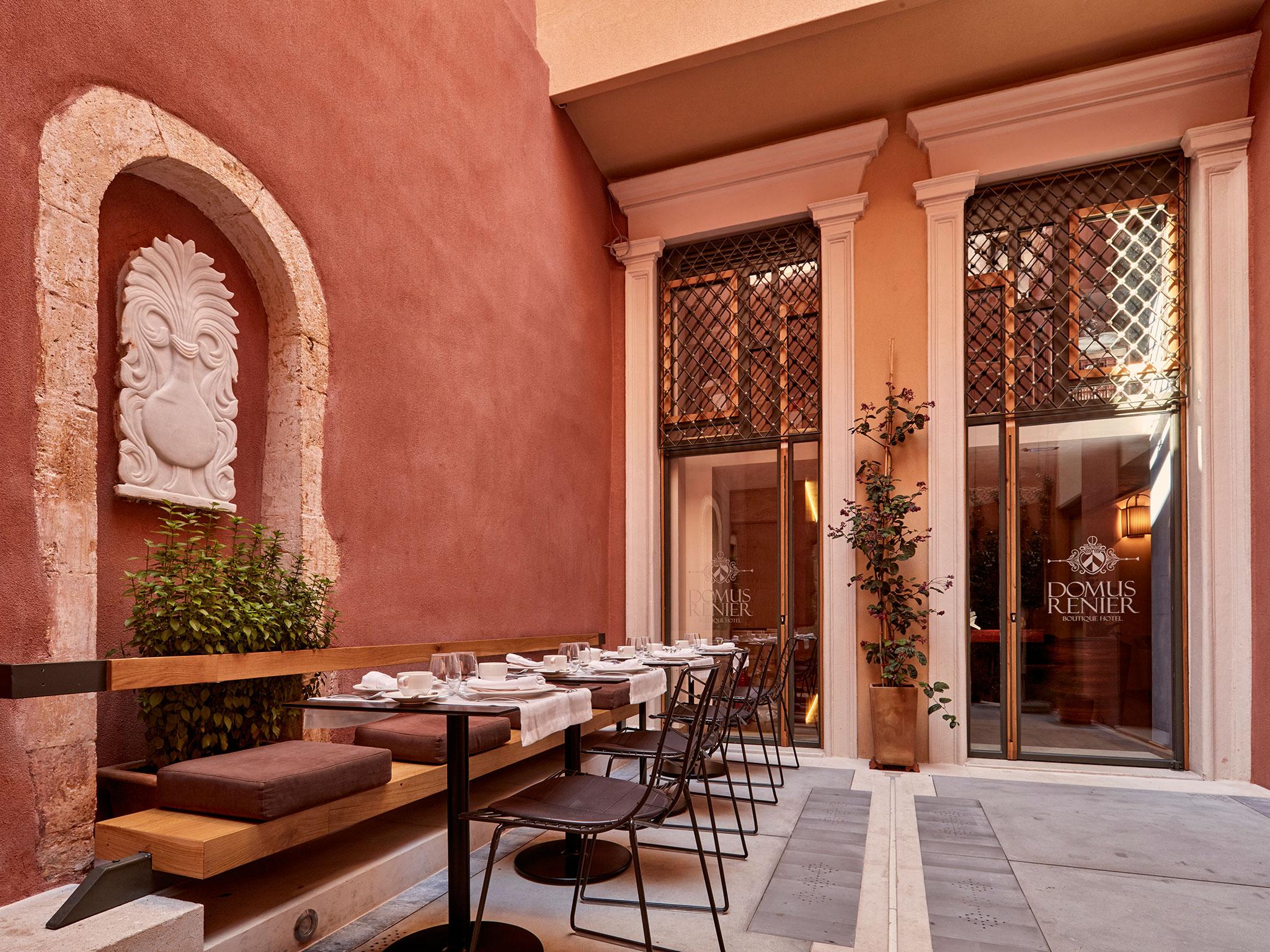 Domus Renier Boutique Hotel (Adults Only) Ханя Екстериор снимка